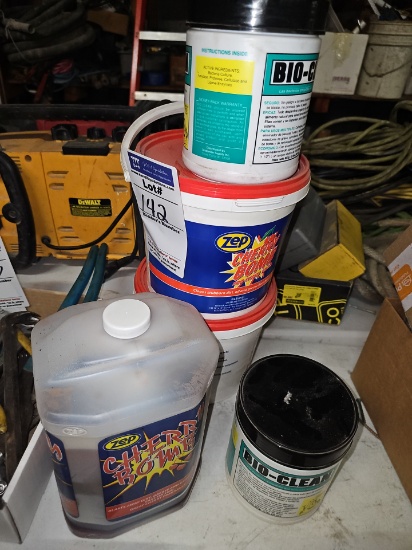 Assorted cleaning supplies