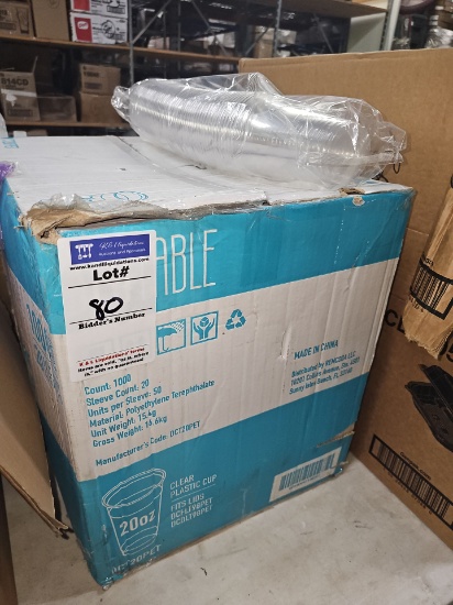 Clear plastic cups 20oz 50ct per sleeves