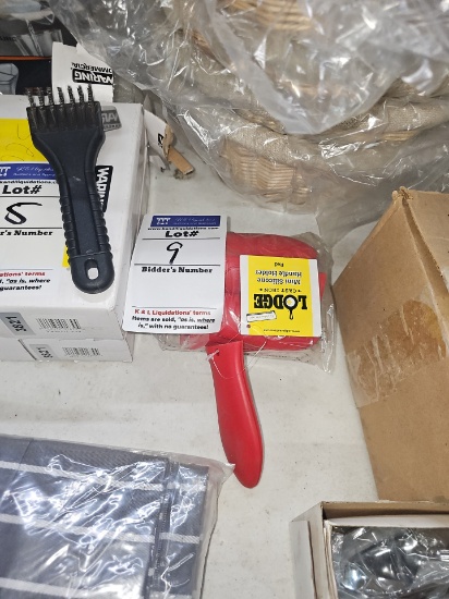 Lodge mini silicone handle grips