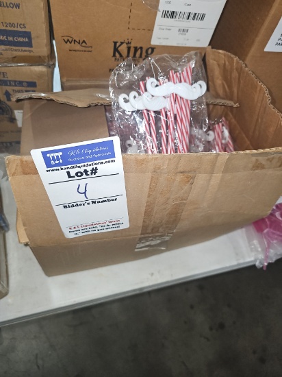 Mustache straws