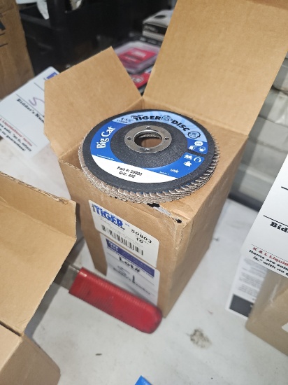 Tiger 4 1/2" big cat disc