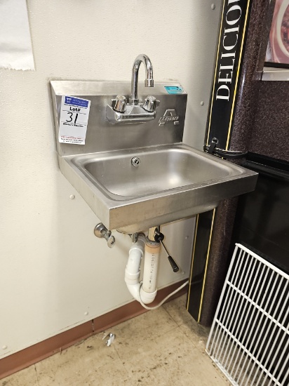 Advance wall mounted hand sink