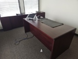 Content of office, door included