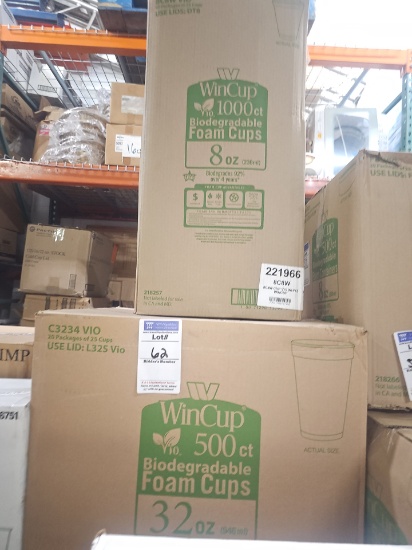 Foam cups 32oz and 8oz foam cups assorted