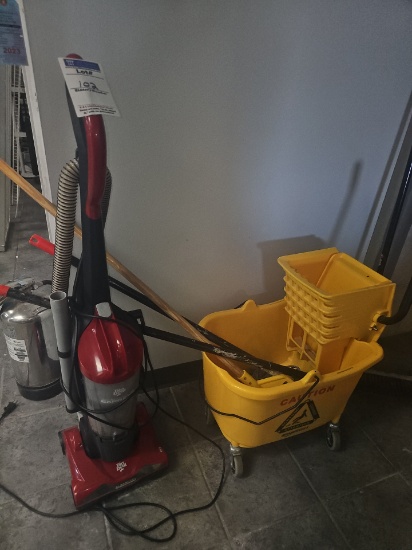 Vacuum/Mop/Mop bucket