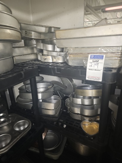 Content of poly shelf with shelf (ask K&L)