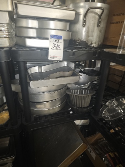 Content of poly shelf with shelf (ask K&L)