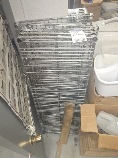 Chrome wire rack