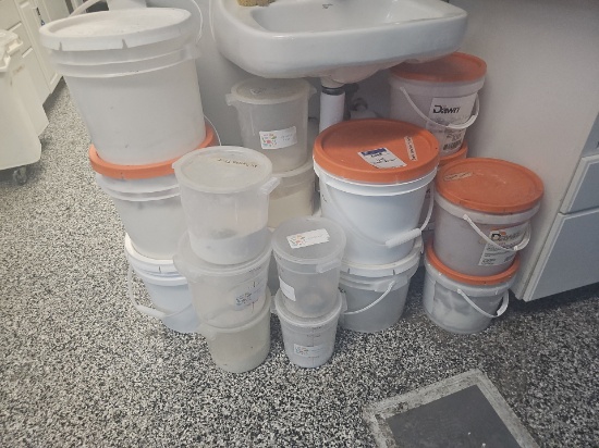 All plastic buckets