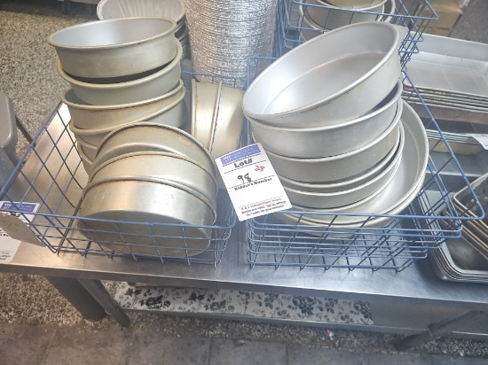 Assorted pans and inserts