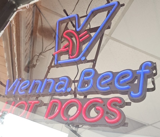 Vienna Beef Hot dog lighted sign