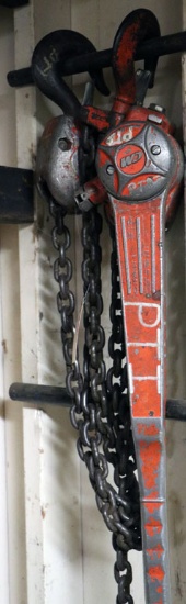 (1) CM 3-ton chain come-alongs with 5' chains