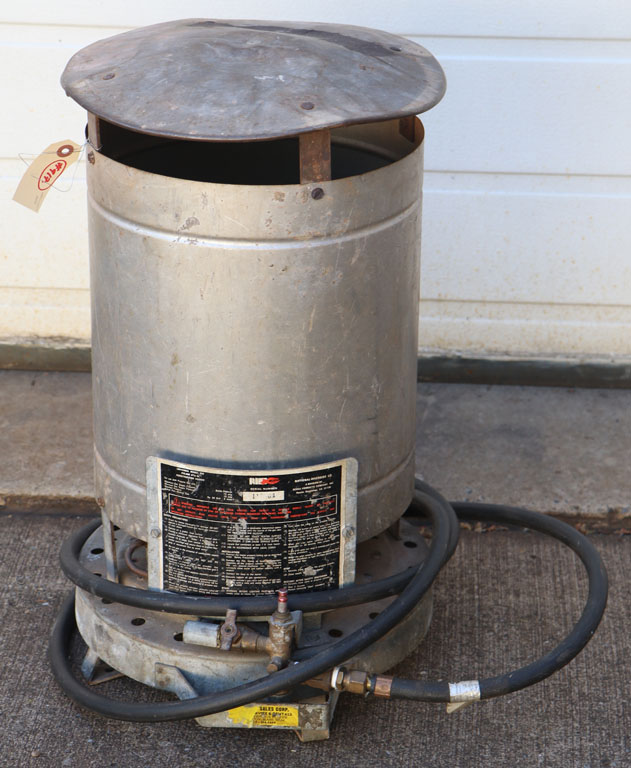 Universal Model 250, 25,000 BTU Propane Pot | Proxibid