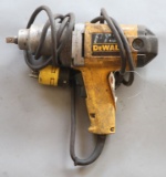(1) Dewalt 1/2