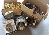 Lot of electric clamp-on work lights with aluminum reflector shades, most n