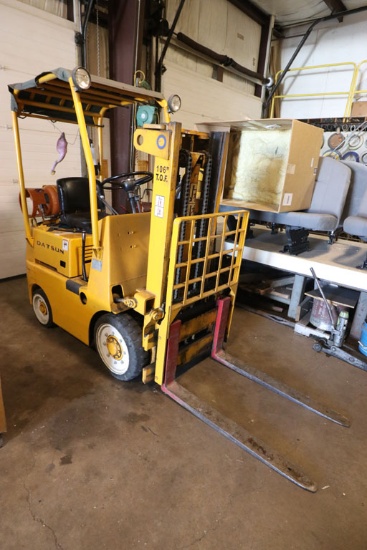 Forklift: Datsun (propane) 3,000 lb. capacity/106" TOF - Model CFG103-1/ID