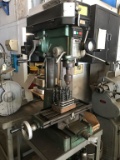 Grizzly Model G1005 bench top drilling/milling machine