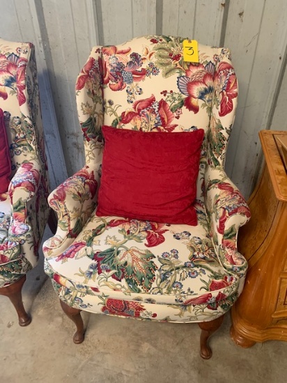 Really nice floral print chair