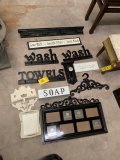 Assorted wooden decorator pieces