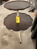 2 tier corner table