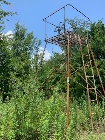 two-person tower bow stand