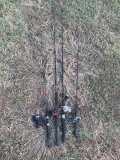 4 fishing rods/reels