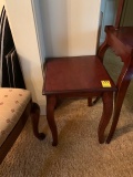 small lamp table
