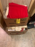 2 boxes of linens