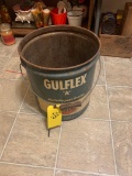 Gulf grease bucket