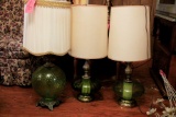 3 GREEN LAMPS