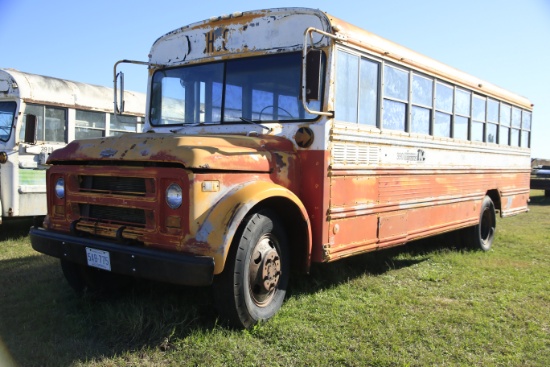 1974 GMC SCHOOL BUS
