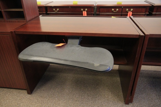 COMPUTER DESK