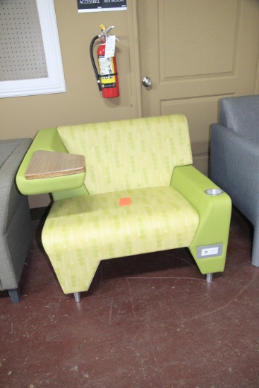 GREEN POWER CHAIR/DESK