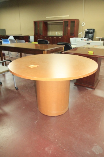 ROUND OFFICE TABLE