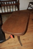 OLD OVAL COFFEE TABLE