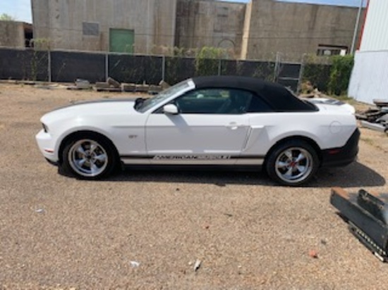 2010 FORD MUSTANG