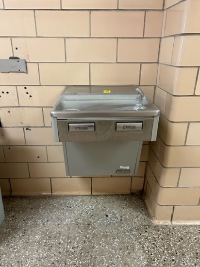 WATER FOUNTAIN