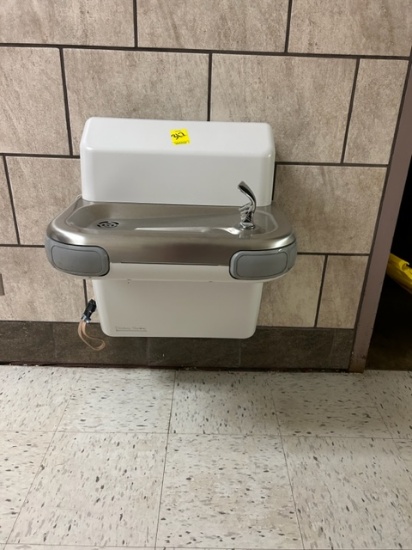 WATER FOUNTAIN