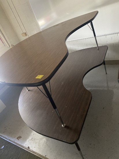 HORSEHOE TABLES
