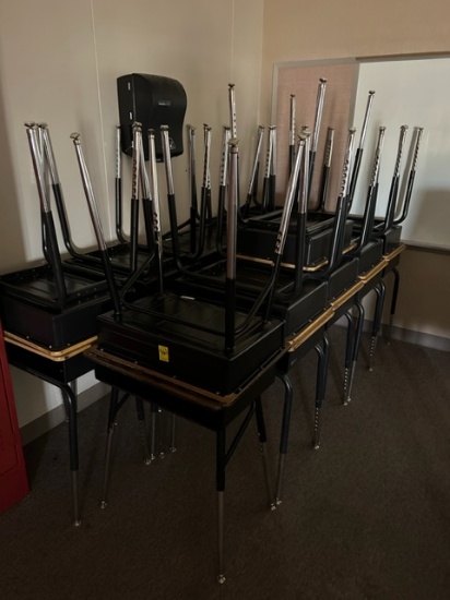 STUDENT DESKS