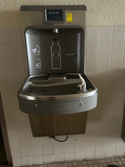 ELKAY BOTTLE FILLER/WATER FOUNTAIN