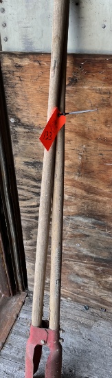 POST HOLE DIGGER