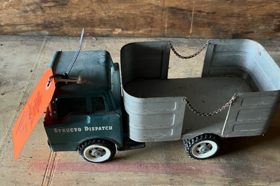 STRUCTO STEEL TOY TRUCK