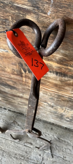 OLD METAL TONGS