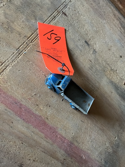 DINKY TOYS DODGE TOY