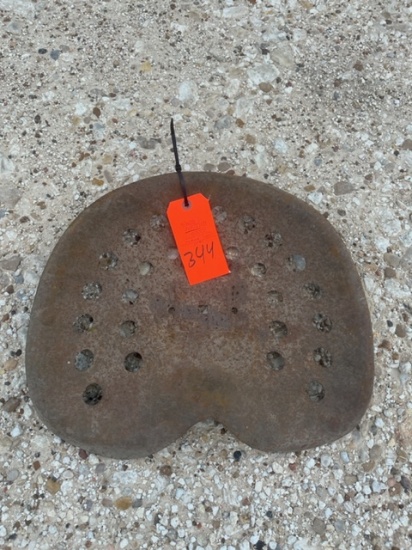 METAL TRACTOR SEAT
