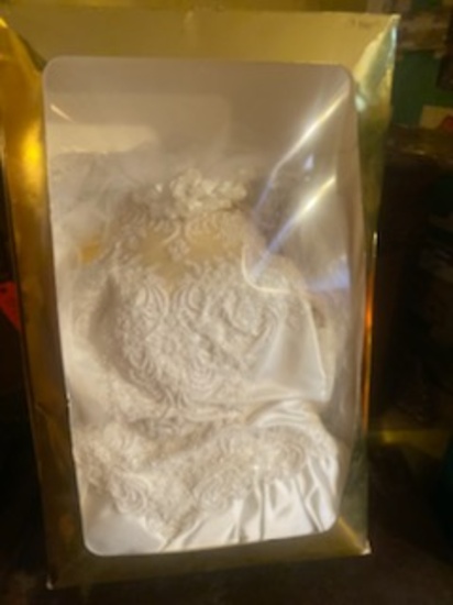 WEDDING DRESS IN BOX