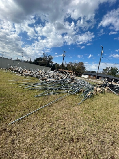 ASST CHAINLINK LINE POSTS, CORNER POSTS AND TOPRAIL