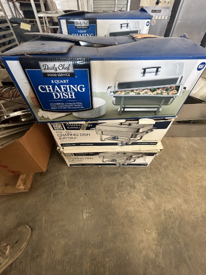 CHAFING DISHES