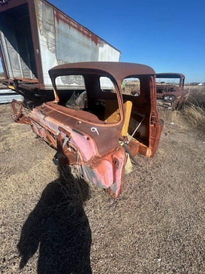 1956-58 MODEL CHEVROLET CAB